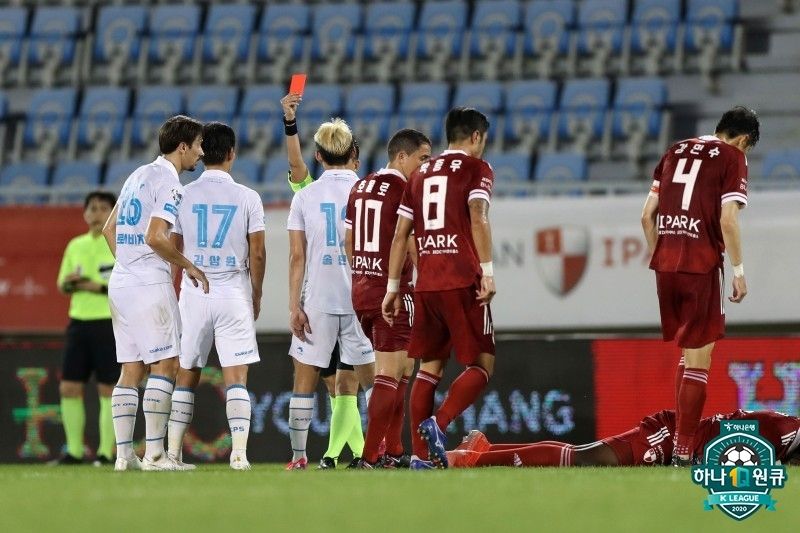 포항 김상원 퇴장