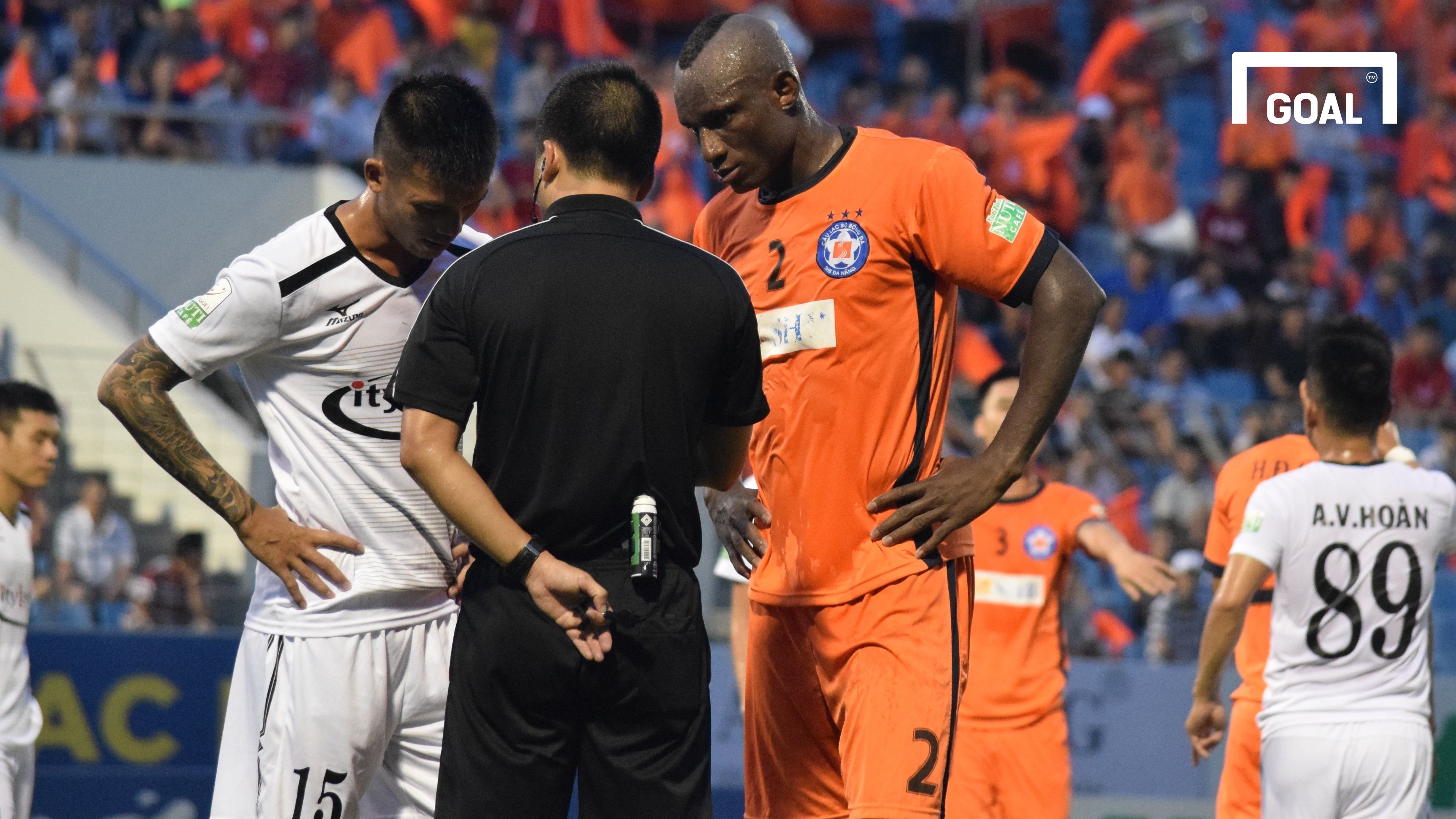 Đà Nẵng vs TP.HCM, Ewonde