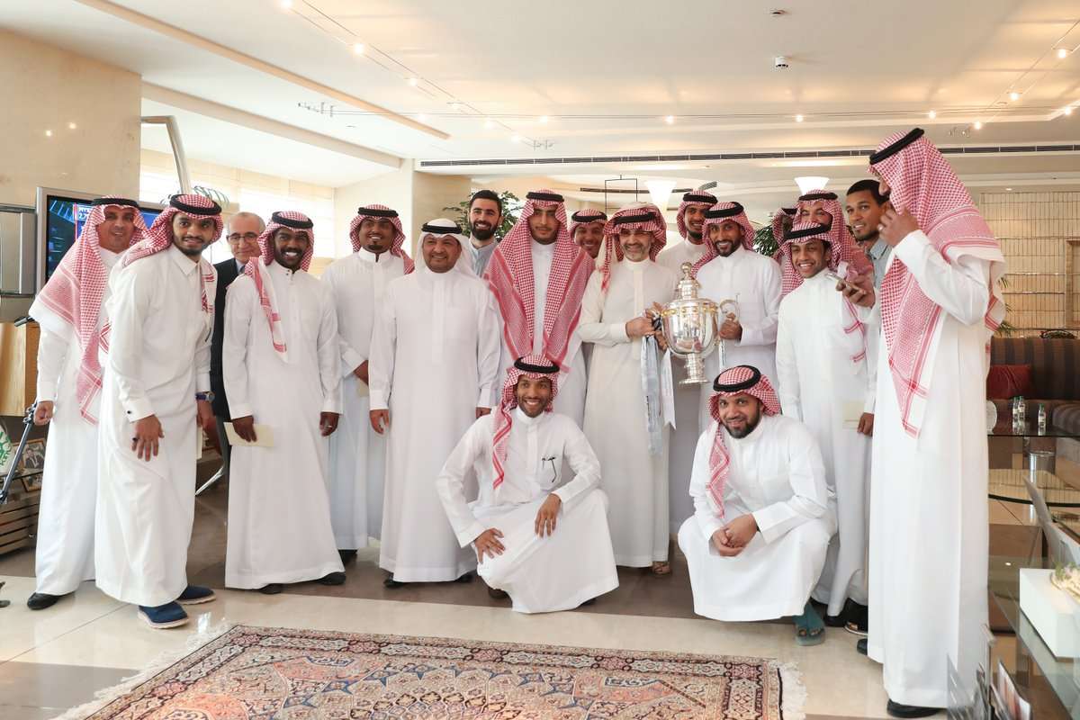 الهلال - الوليد بن طلال