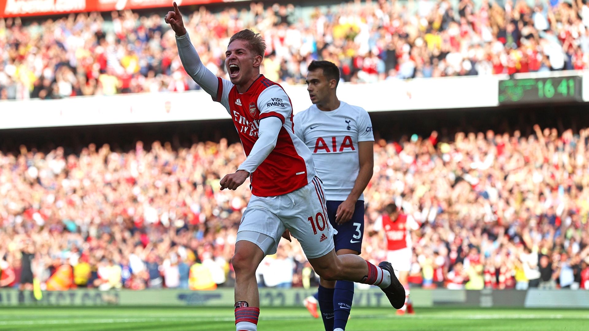 Emile Smith Rowe Arsenal 2021-22