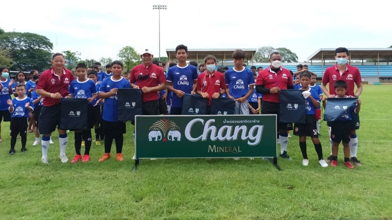 ช้าง โมบาย ฟุตบอล คลินิก ปีที่ 11