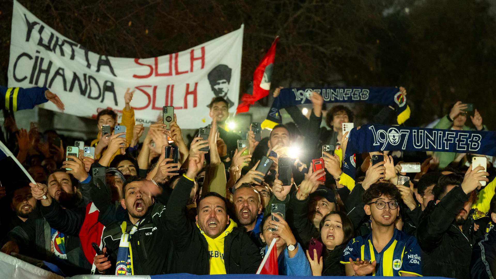 Fenerbahce Galatasaray Turkish Super Cup crisis