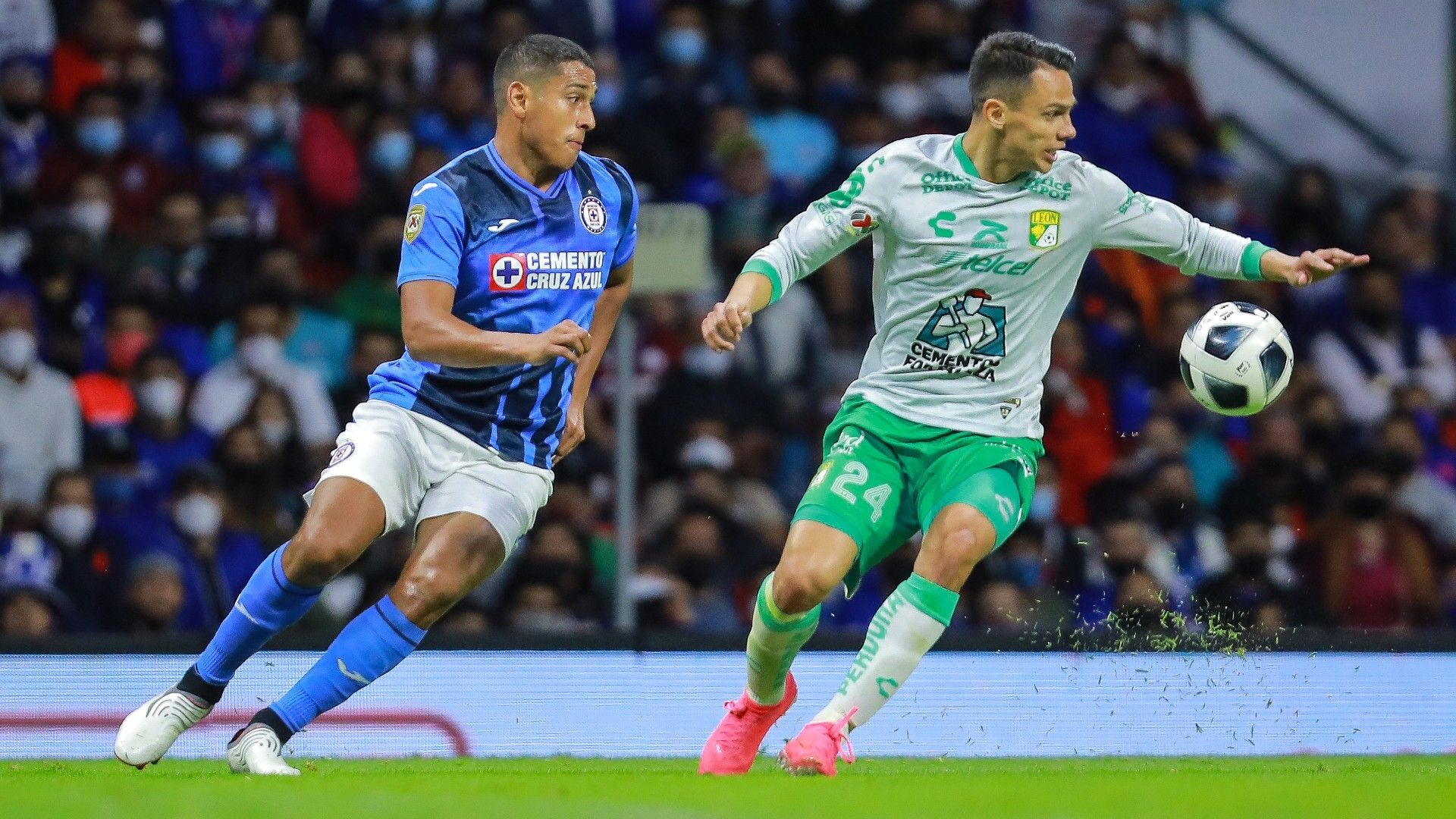 Osvaldo Rodríguez Luis Romo Cruz Azul León Apertura 2021