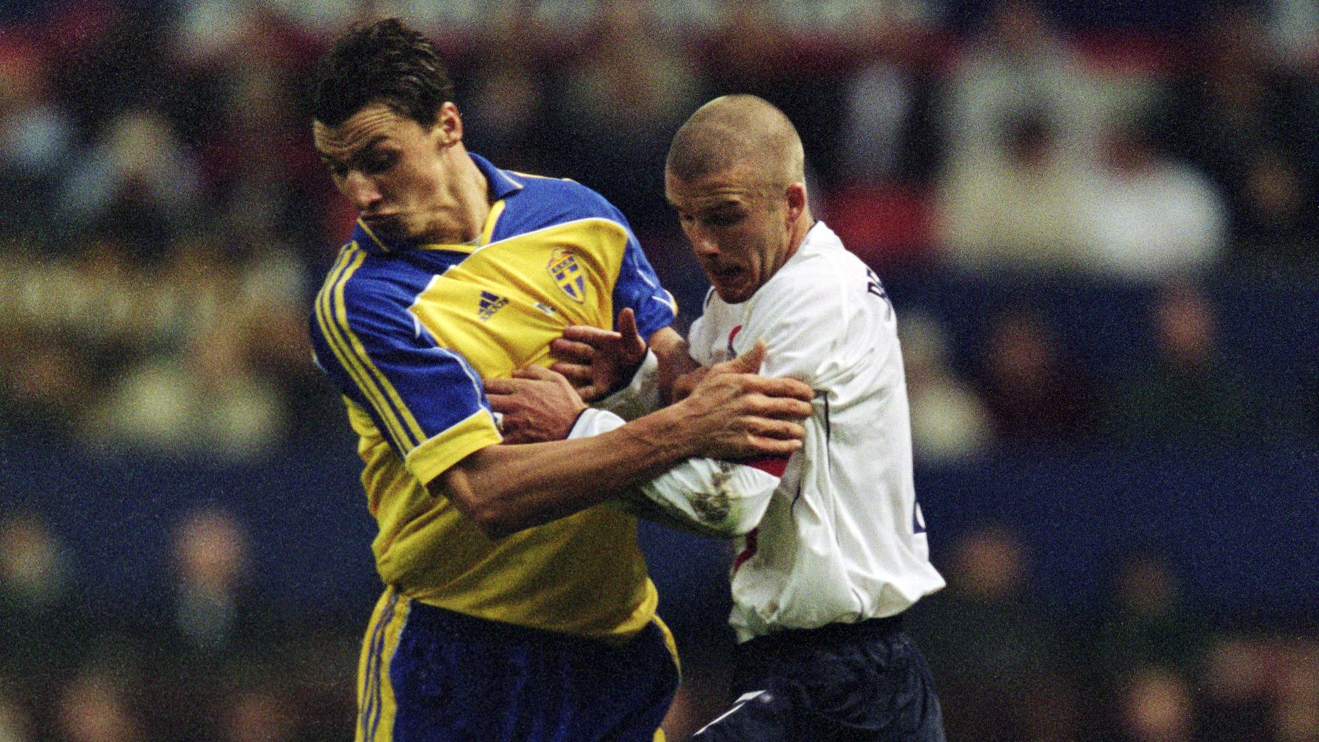Schweden England Ibrahimovic Beckham 11112001