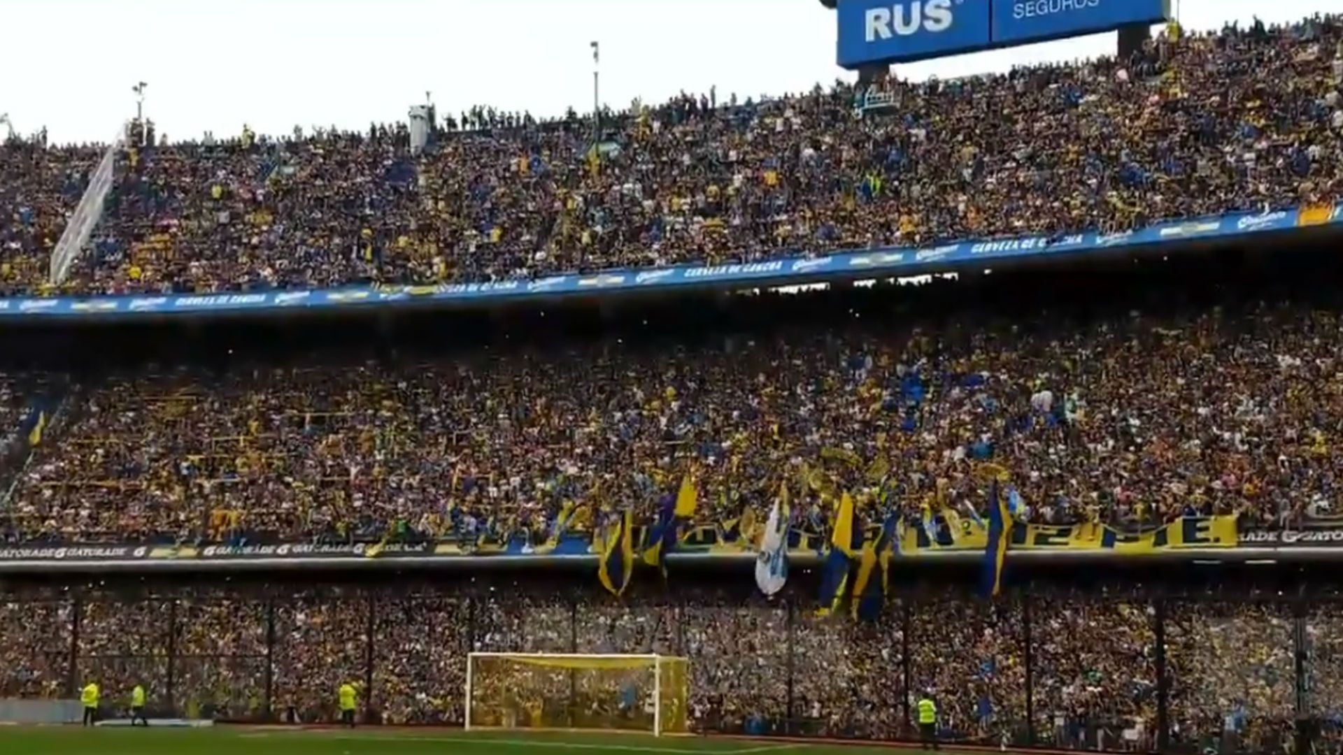 CAPTURA Boca hinchas hinchada fans La Bombonera