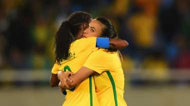 Formiga and Marta - Brazil vs China - Olympics
