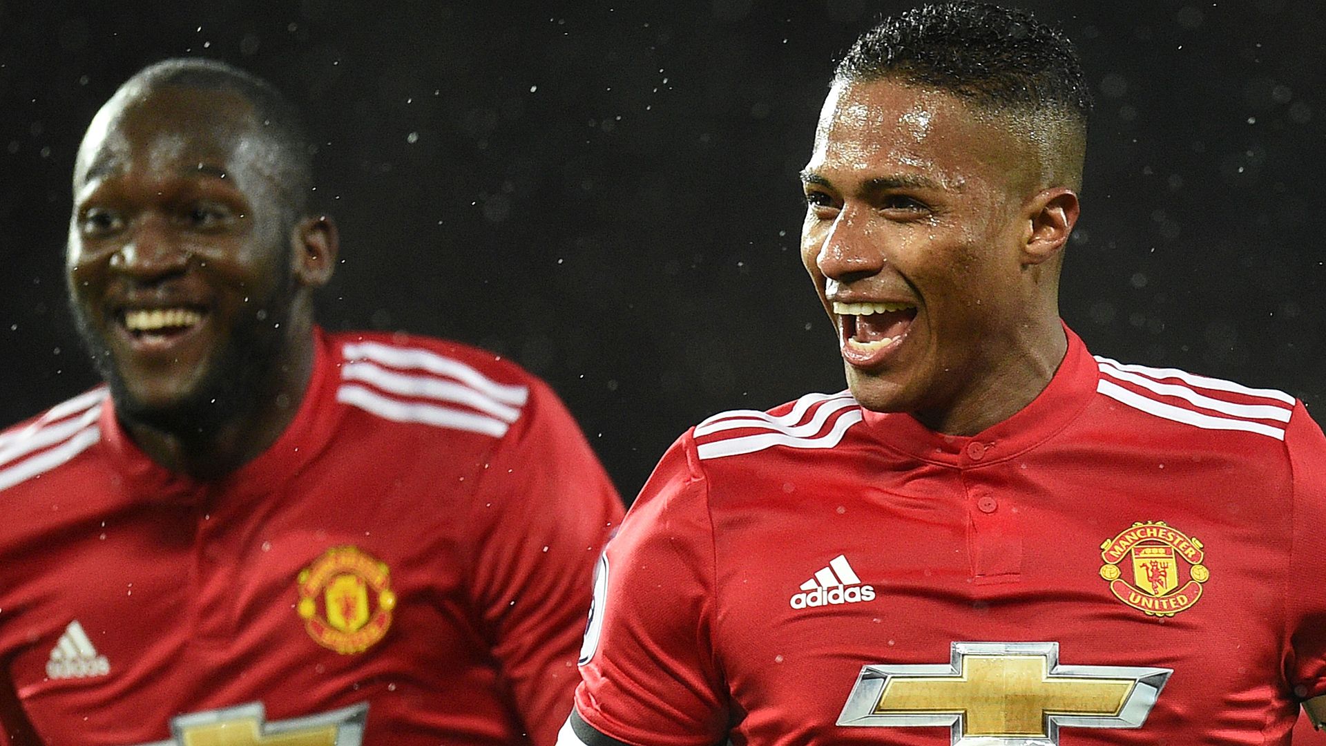 Antonio Valencia Romelu Lukaku Manchester United
