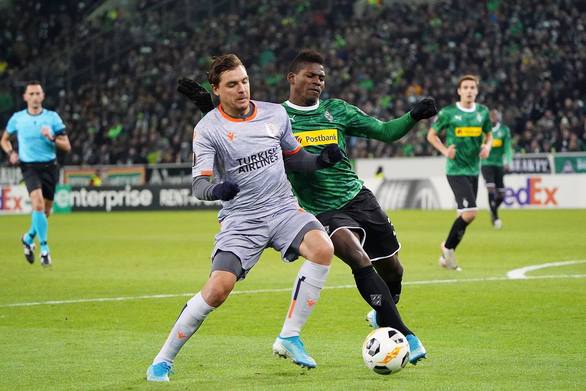 Epureanu, Basaksehir - Monchengladbach 12122019