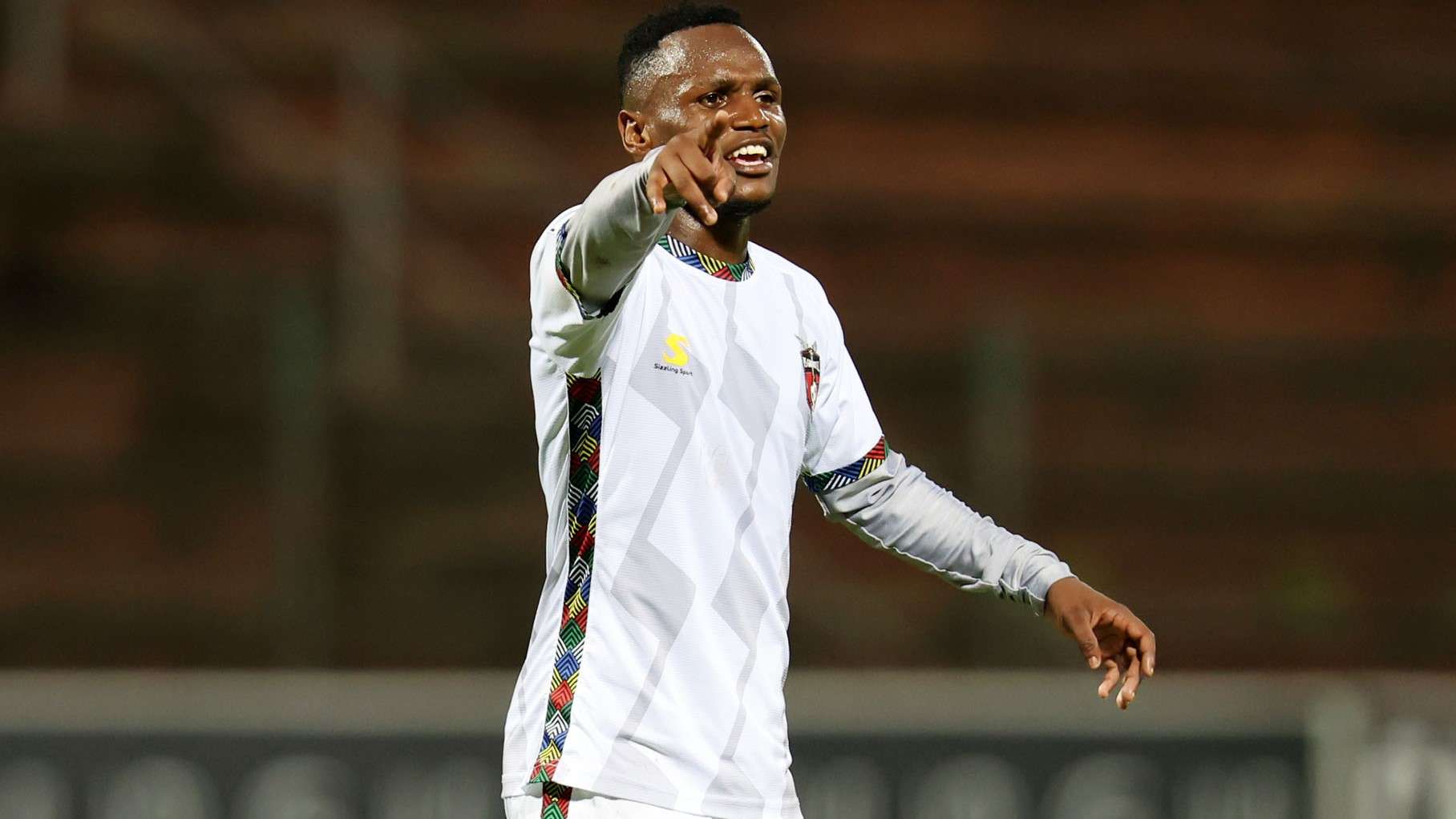 Former Fifa World Cup star hails Orlando Pirates for signing Kamogelo Sebelebele - 'He adds on quality of Oswin Appollis and Rele Mofokeng' | Goal.com South Africa