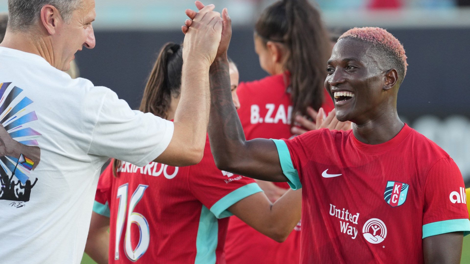 NWSL Power Rankings: Temwa Chawinga scores her eighth goal of the season to keep Kansas City's winning streak alive, problems arise for Utah and Chicago | Goal.com UK