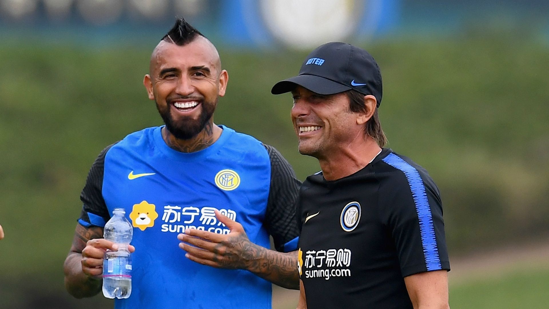 Arturo Vidal - Antonio Conte