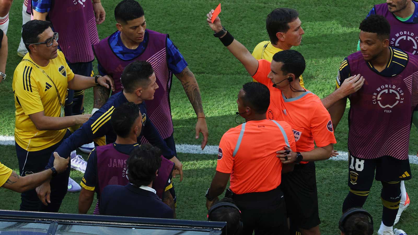 Former Manchester United star Ander Herrera handed HUGE suspension after fighting security guard during Boca Juniors’ feisty FIFA Club World Cup clash with Benfica | Goal.com UK