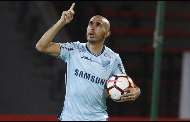 Marcos Riquelme, Bolívar