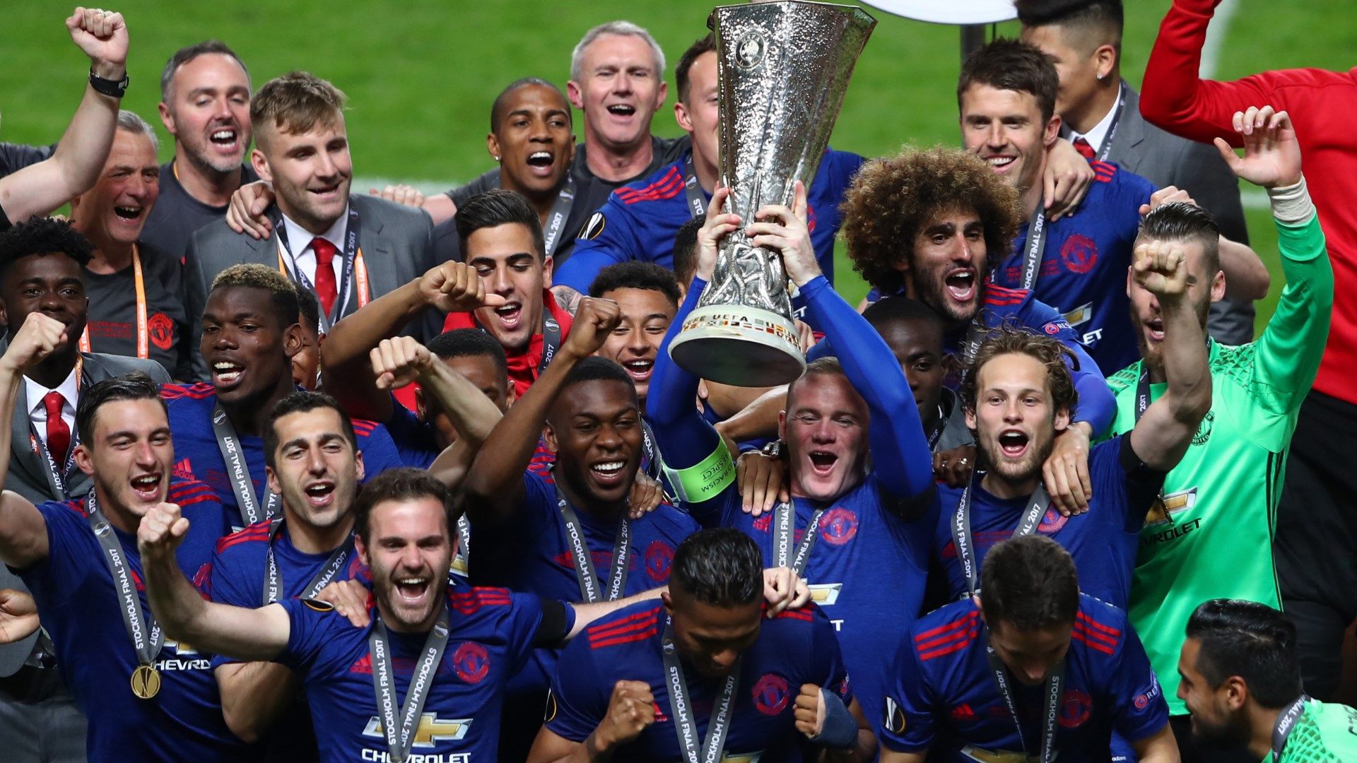 Manchester United Europa League trophy 2016-17