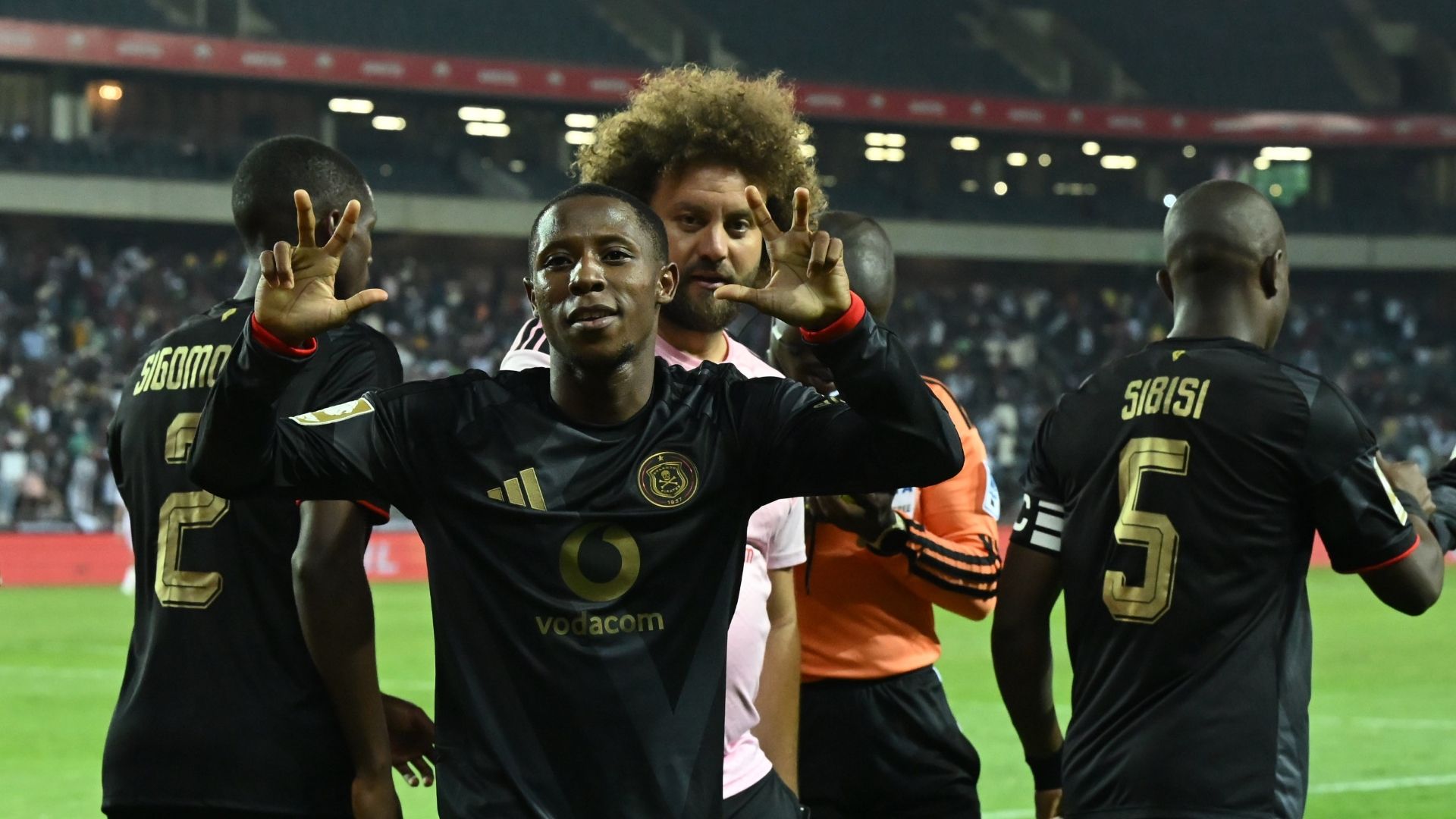 Tshepang Moremi, Orlando Pirates