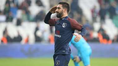 Arda Turan Basaksehir 01202018