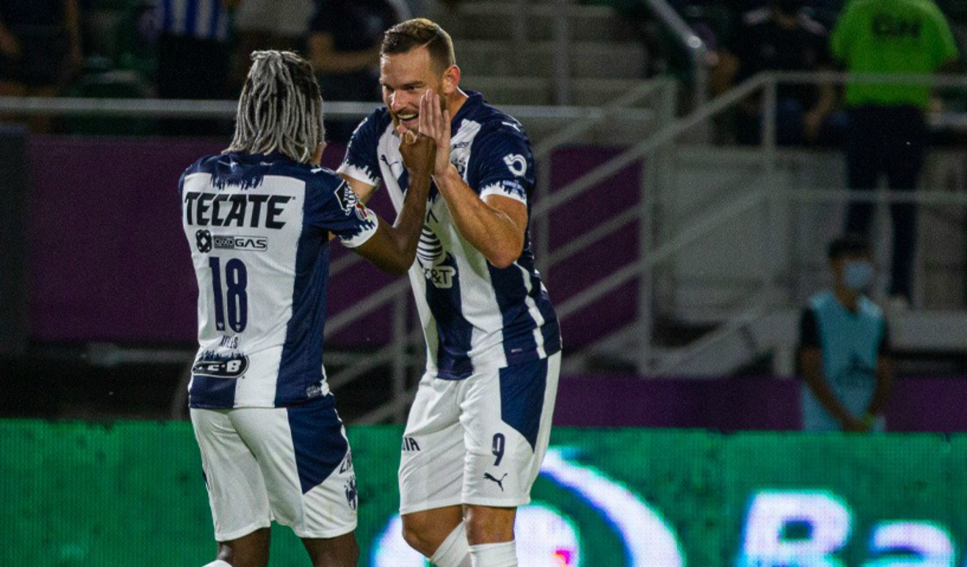 Avilés Hurtado Vincent Janssen Monterrey