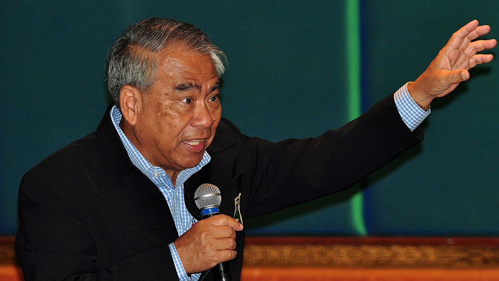 ดร.วิชิต แย้มบุญเรือง