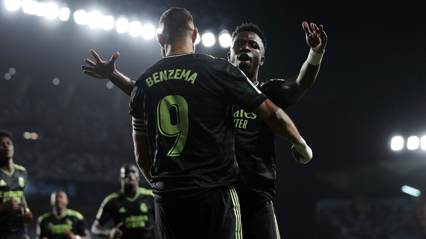 Karim Benzema x Vini Jr Real Madrid 2022-23