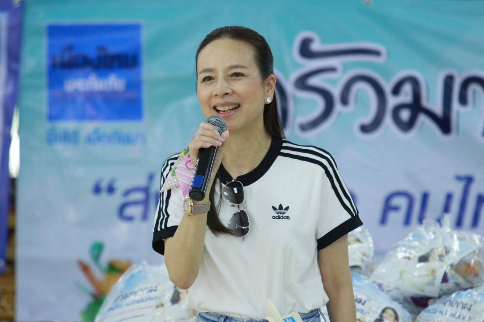 นวลพรรณ ล่ำซํา