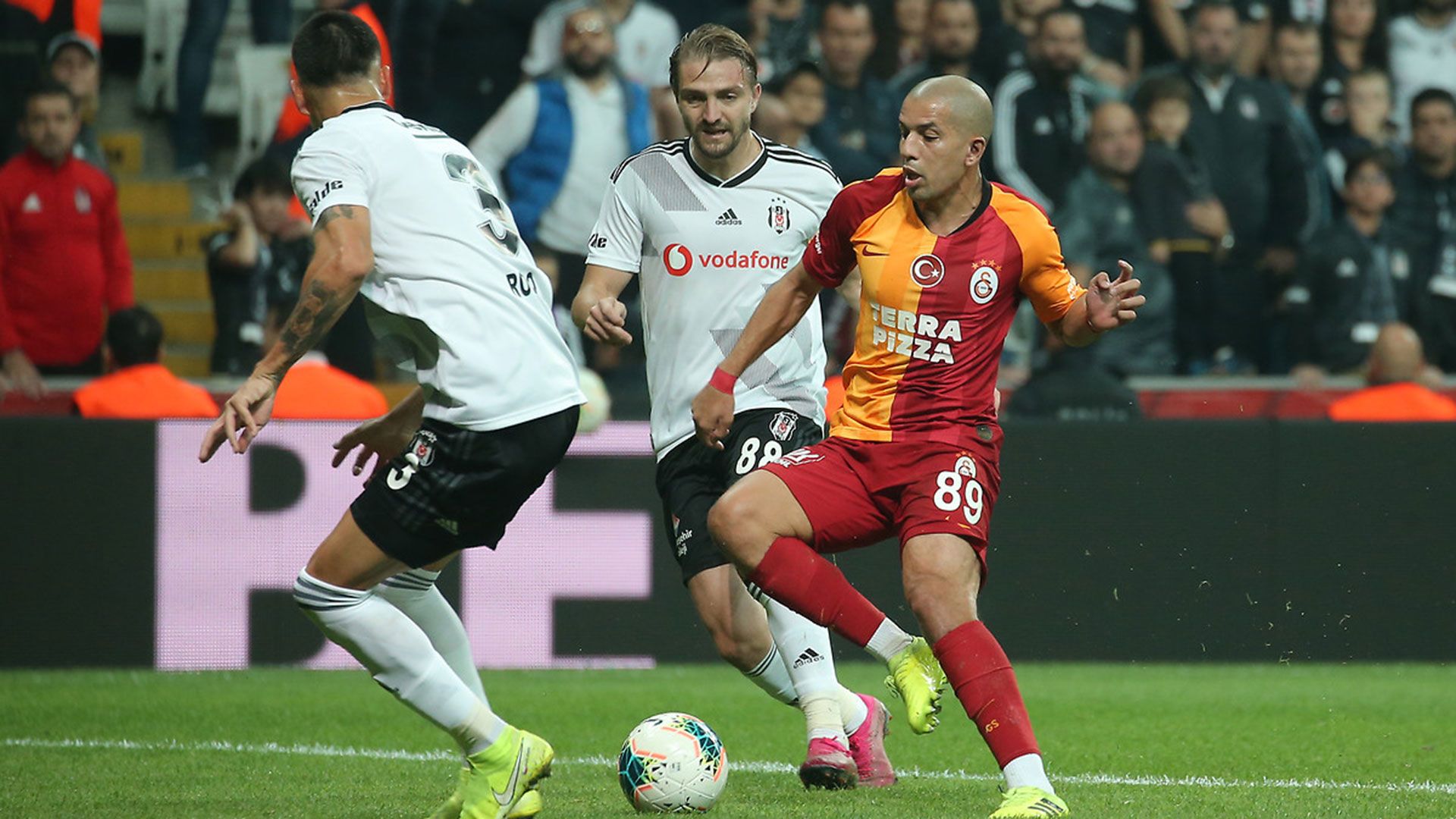 Beşiktaş Galatasaray Feghouli 2019