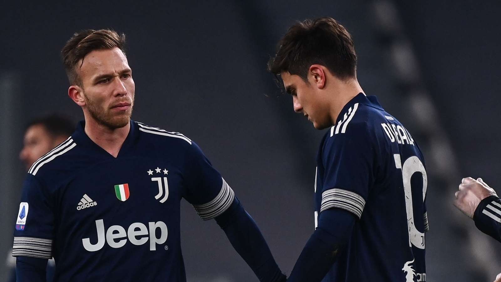 Paulo Dybala Arthur Melo