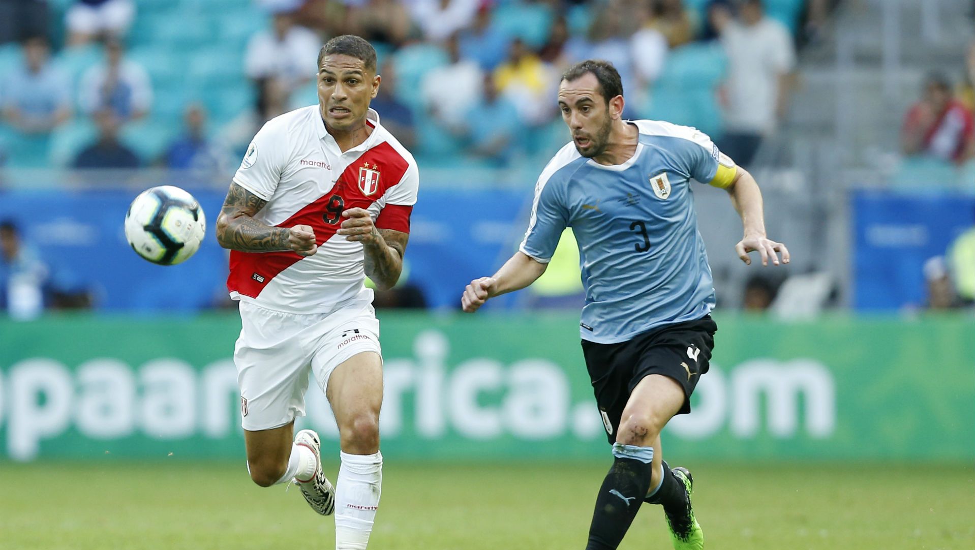 290619 Uruguay Perú Diego Godín Paolo Guerrero290619 Uruguay Perú Diego Godín Paolo Guerrero