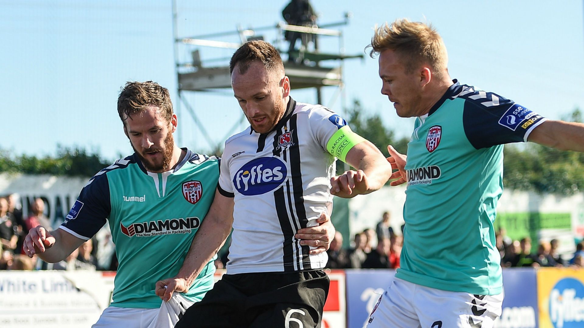 Chris Shields Ryan McBride Conor McCormack Dundalk Derry City 02102016