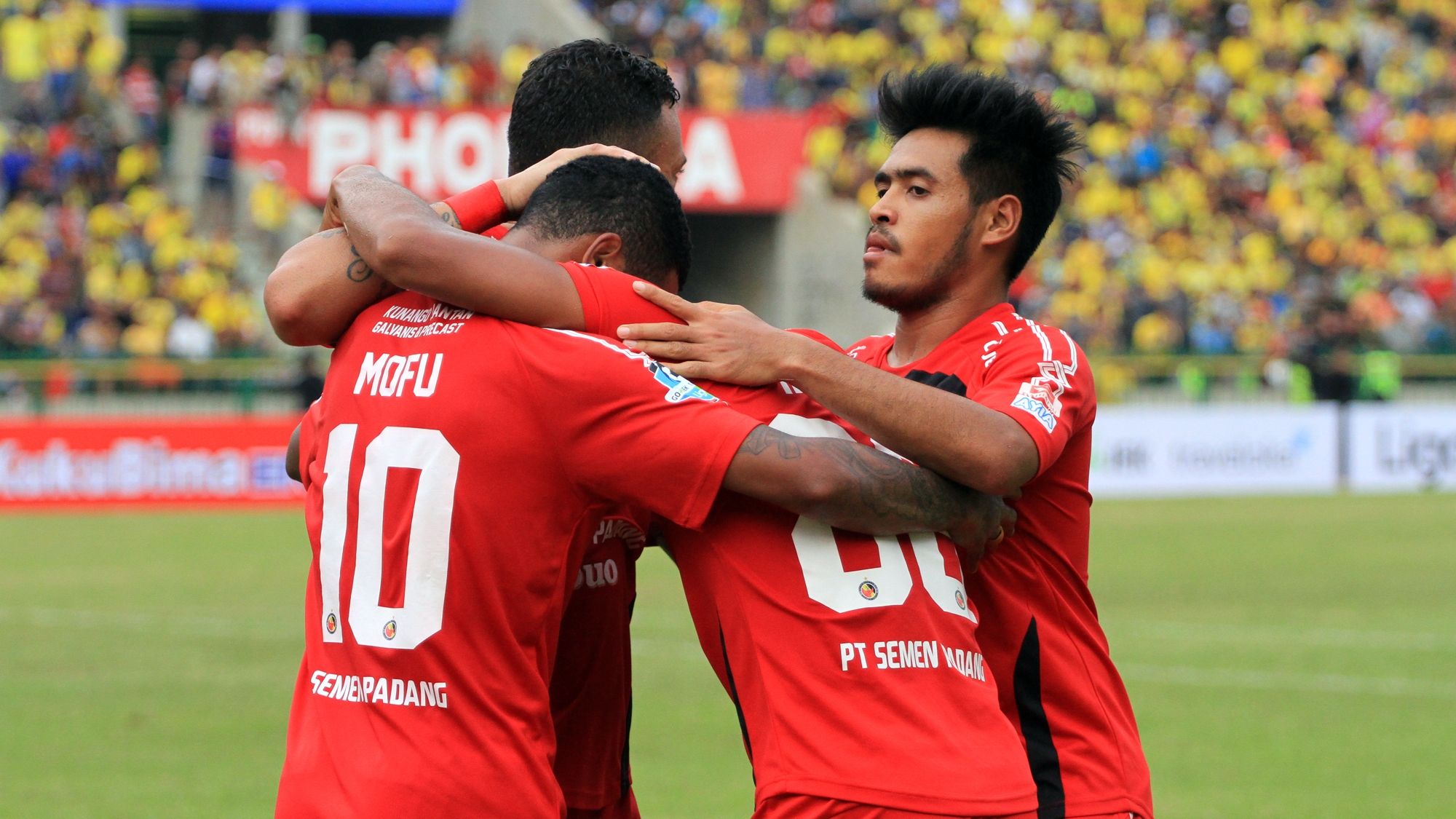 Selebrasi Semen Padang