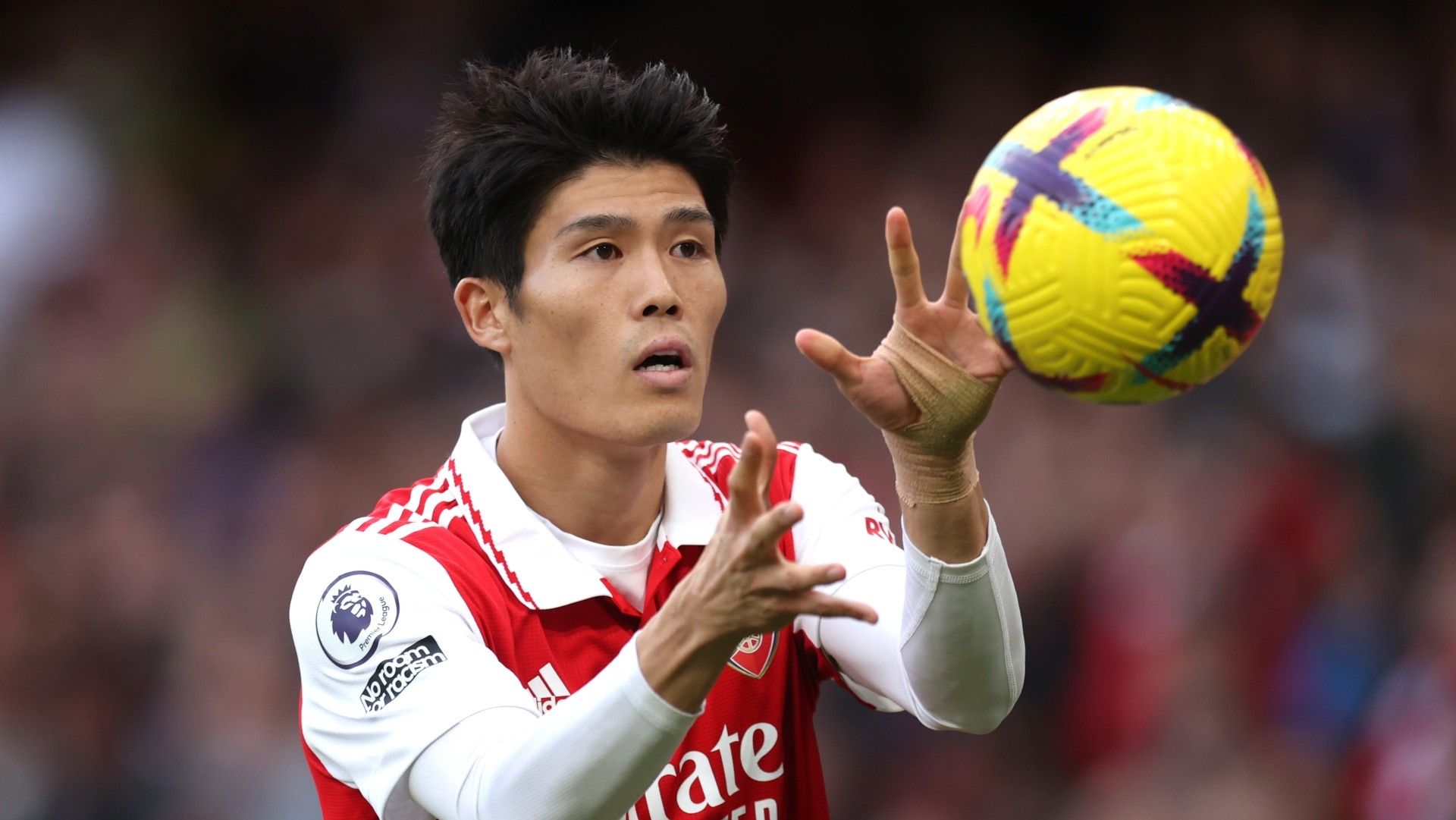 tomiyasu arsenal
