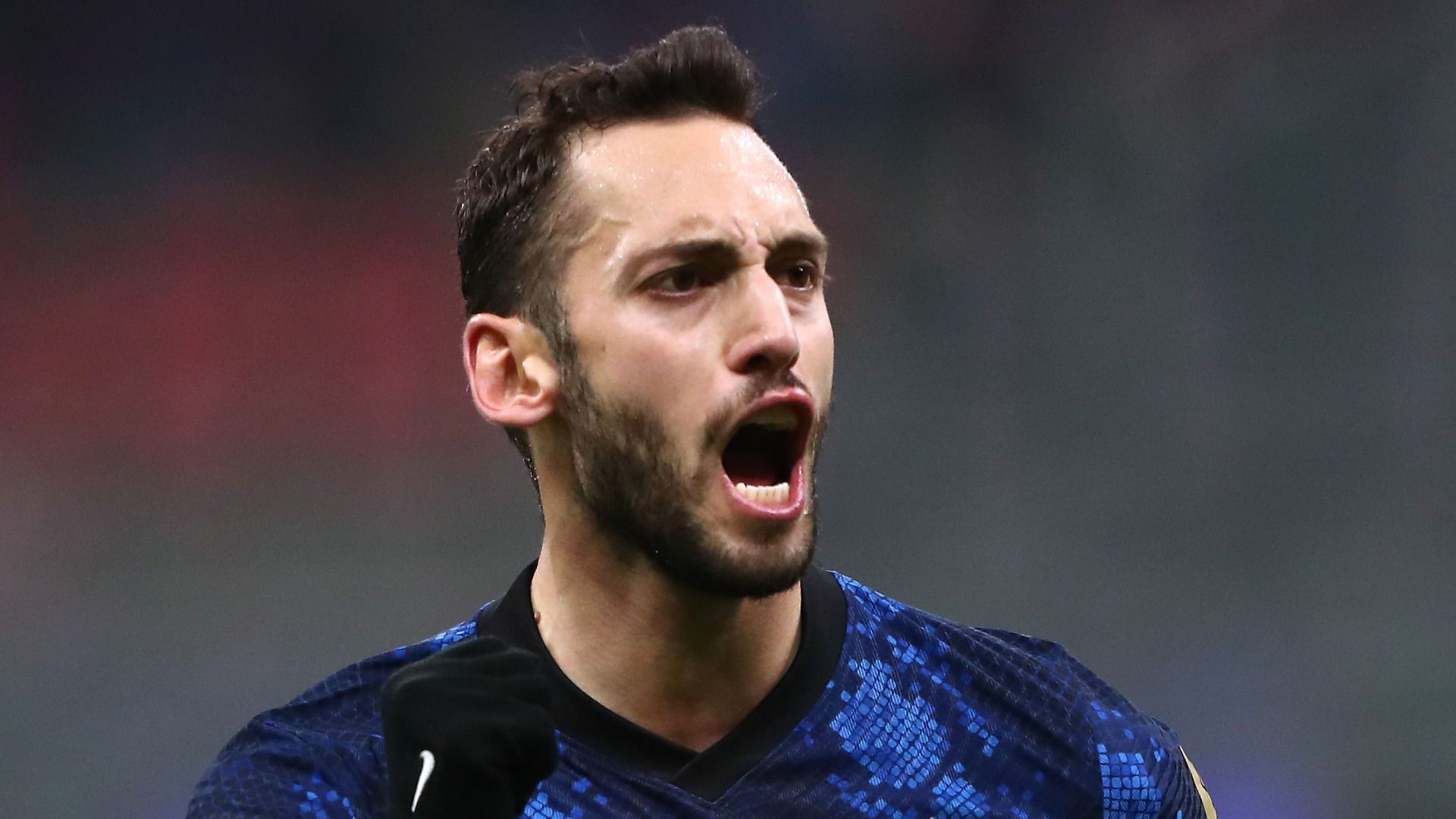 Hakan Calhanoglu, Inter