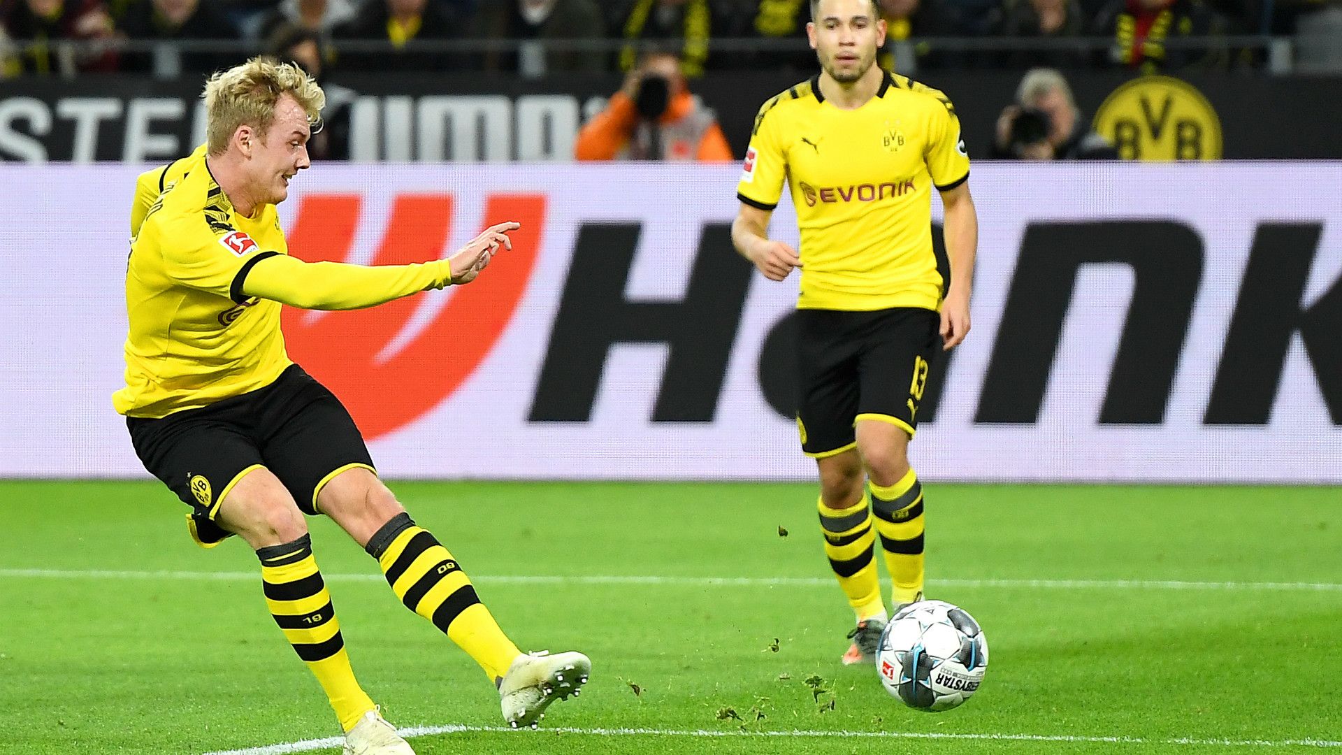 Julian Brandt BVB 17122019