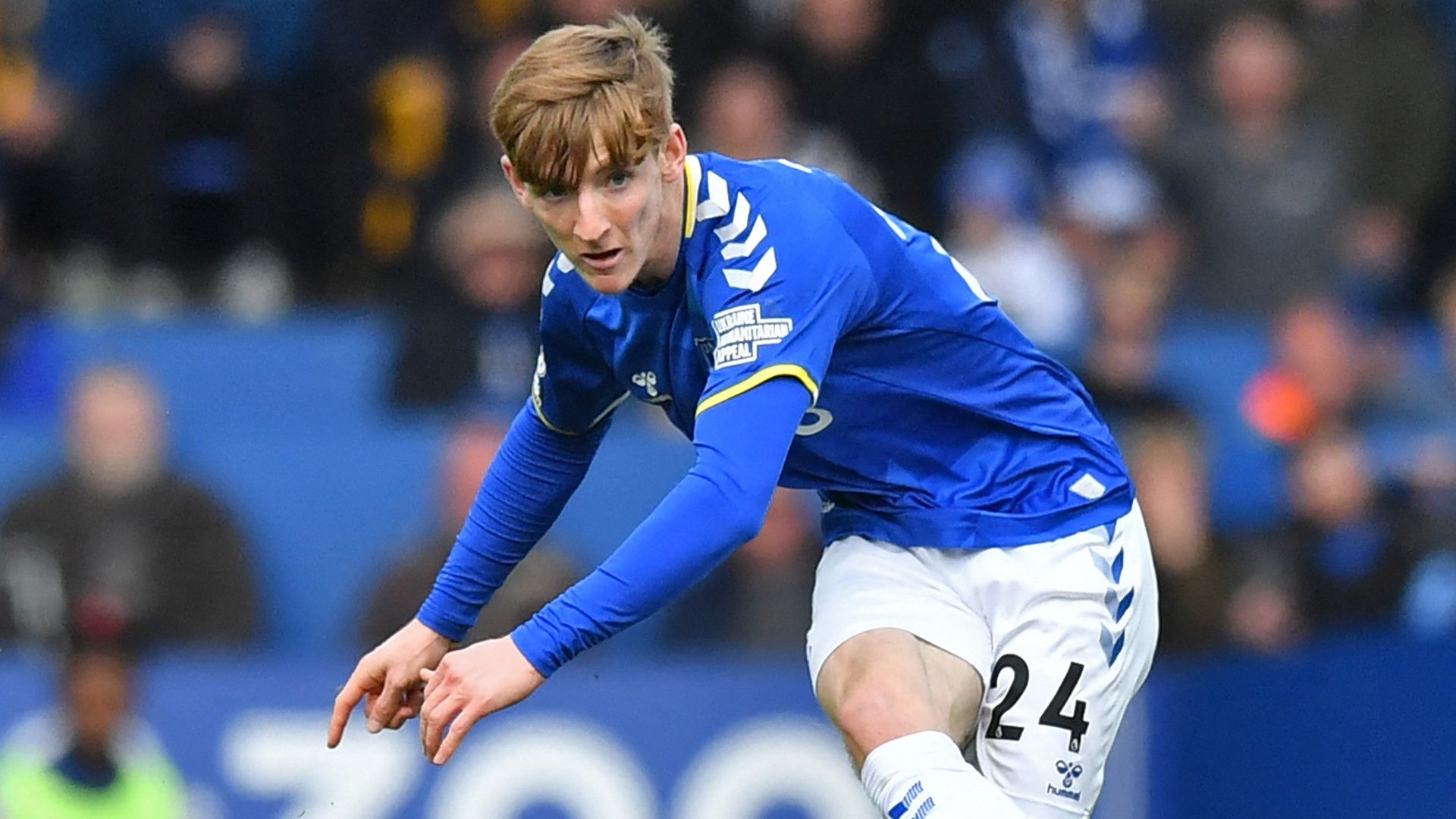 Anthony Gordon Everton 2021-22