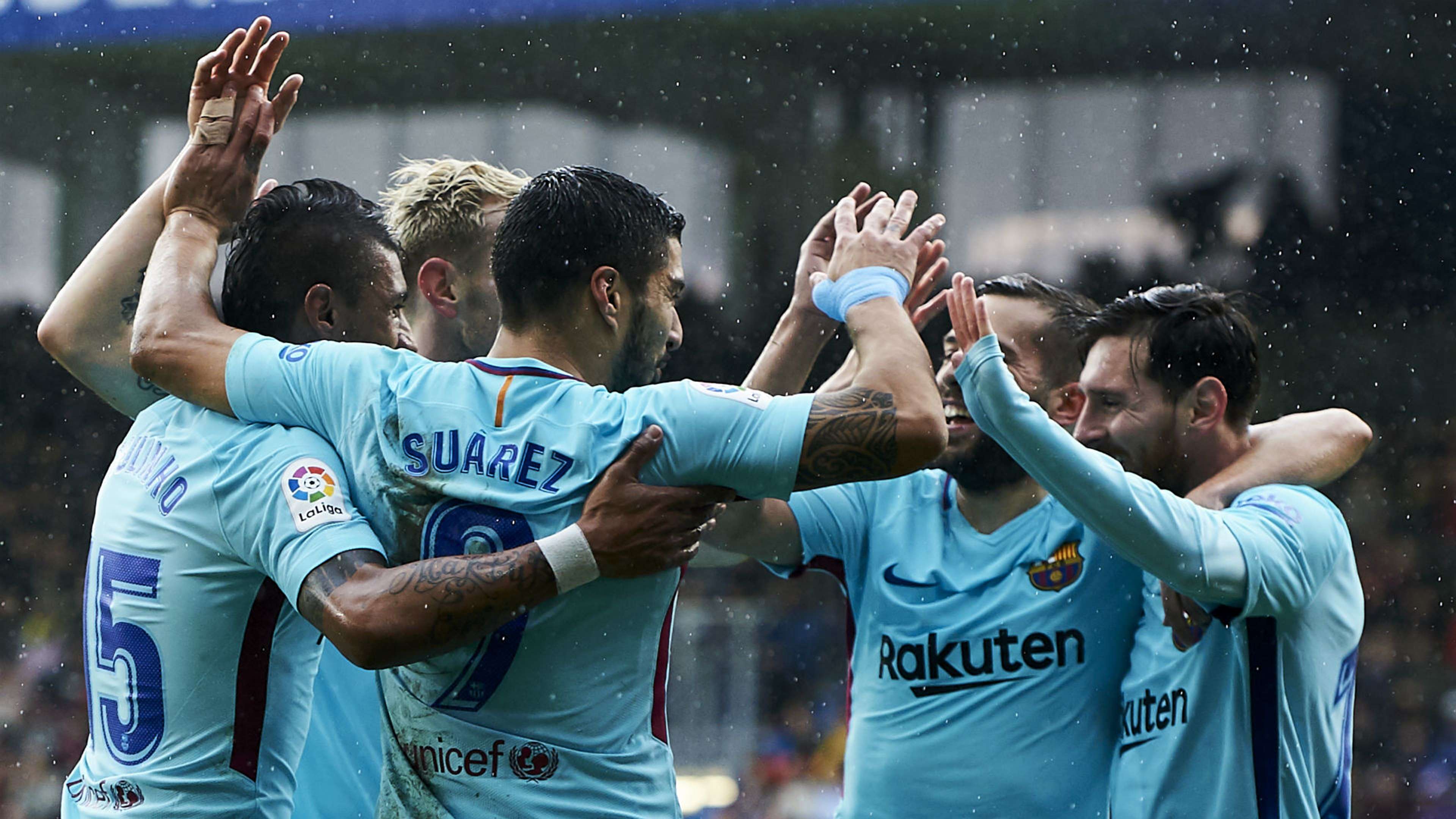Barcelona celebrate vs Eibar