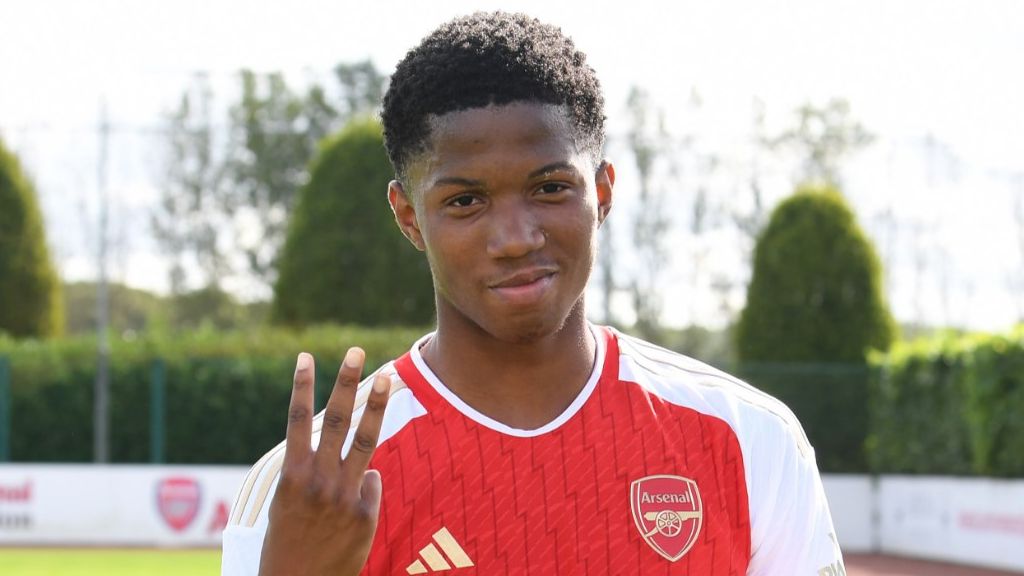 Chido Obi-Martin Arsenal U18s 2023-24