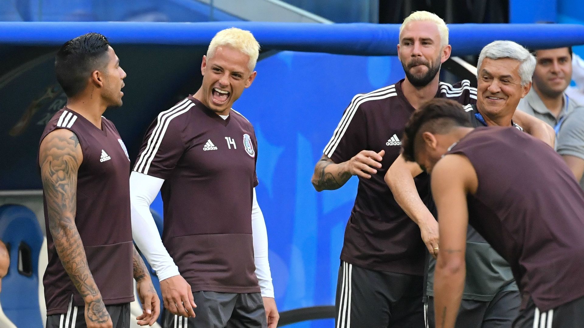 Chicharito - Layún México