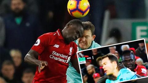 Sadio Mane Stephan Lichtsteiner