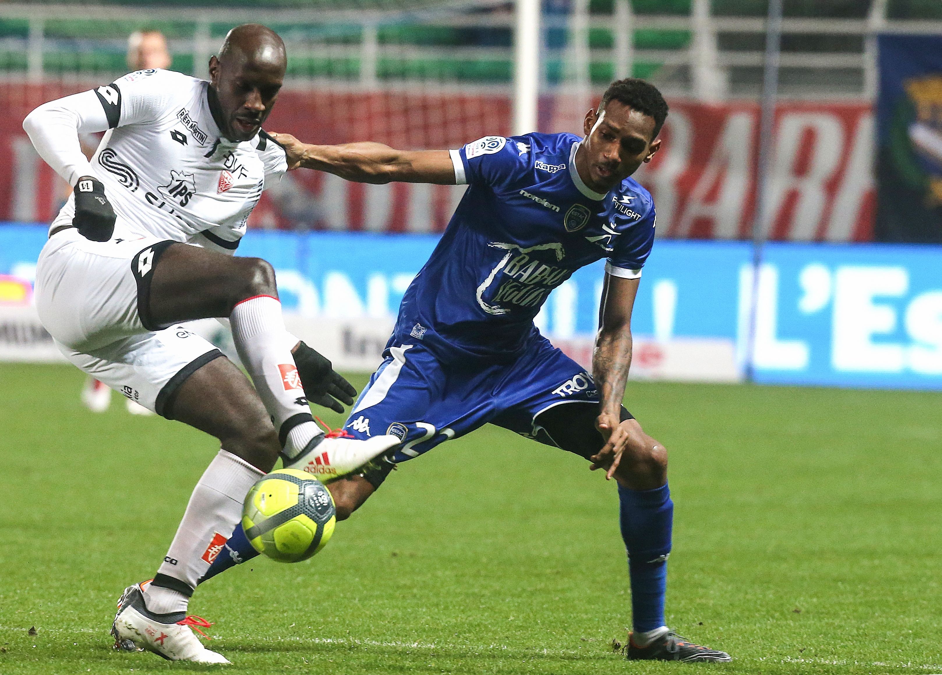 Julio Tavares Troyes Dijon