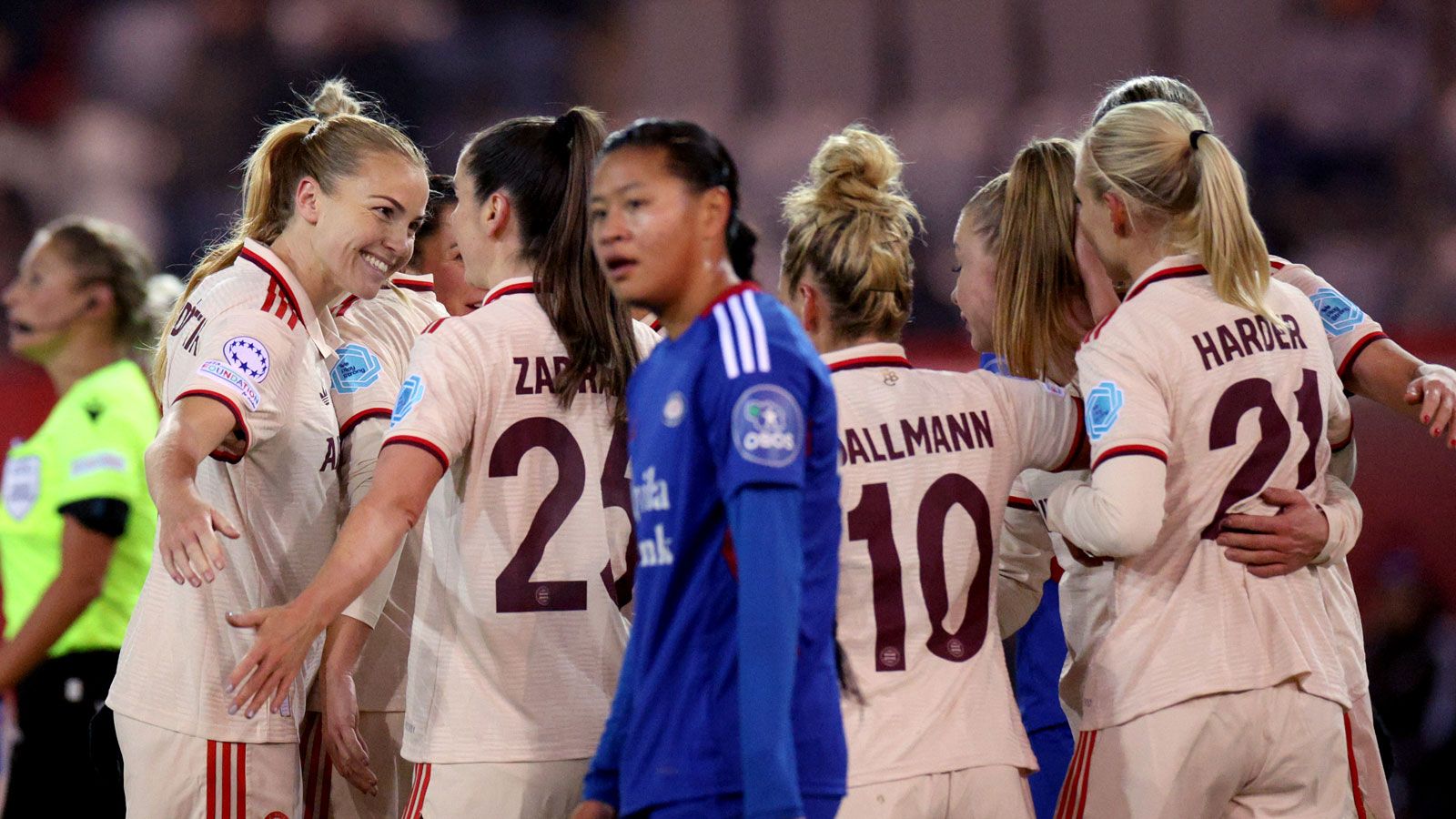 Bayern Frauen vs. Juve