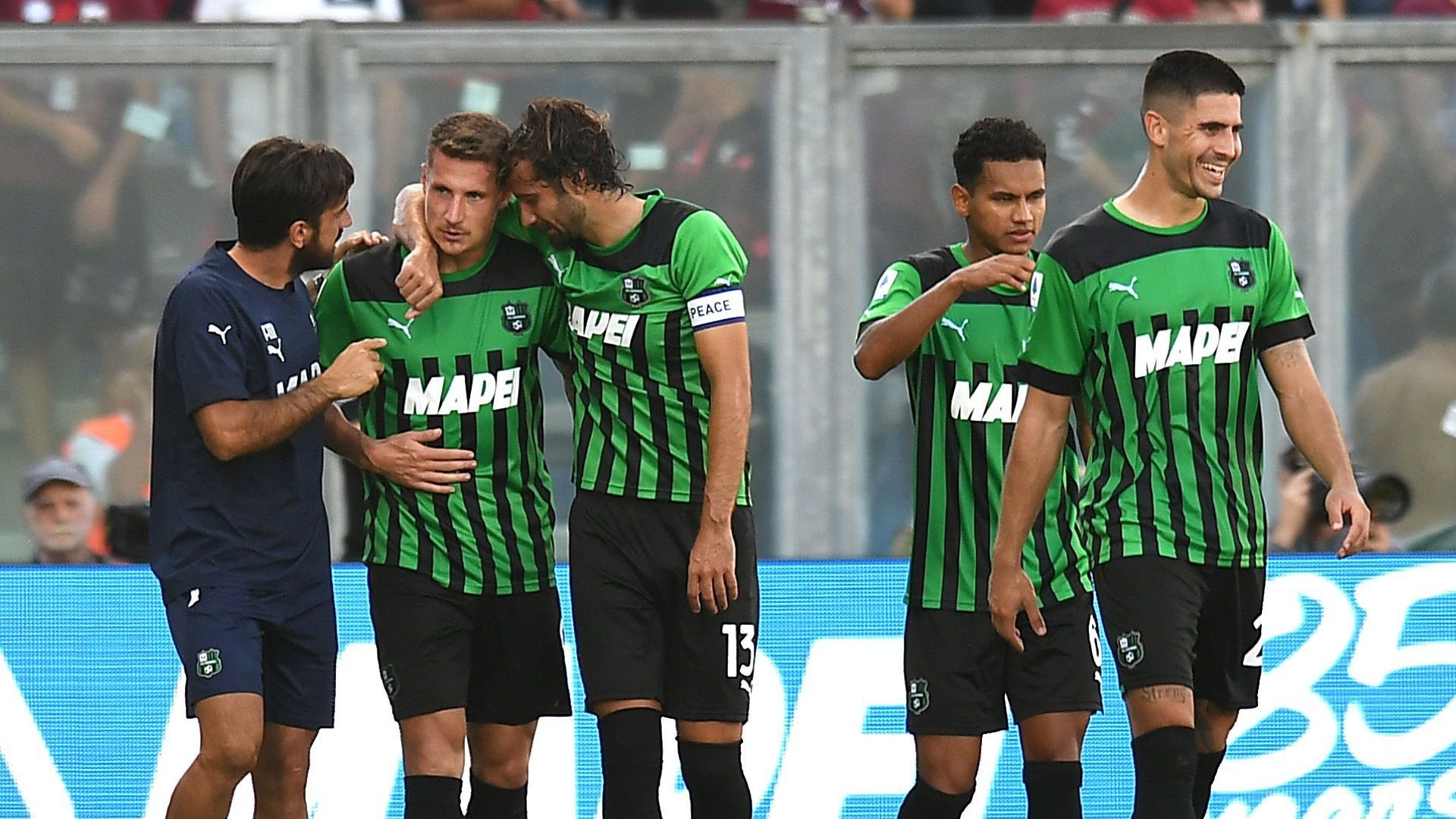 Sassuolo celebrating Salernitana Serie A