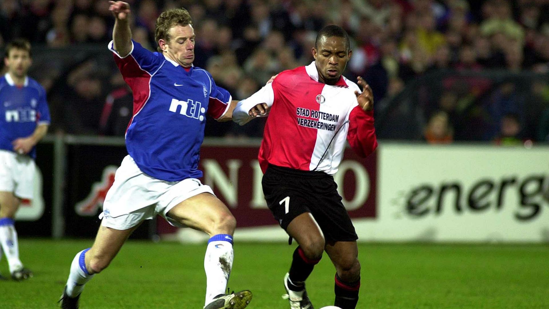 Bonaventure Kalou, Bert Konterman, Feyenoord - Glasgow Rangers, UEFA Cup, 02282002
