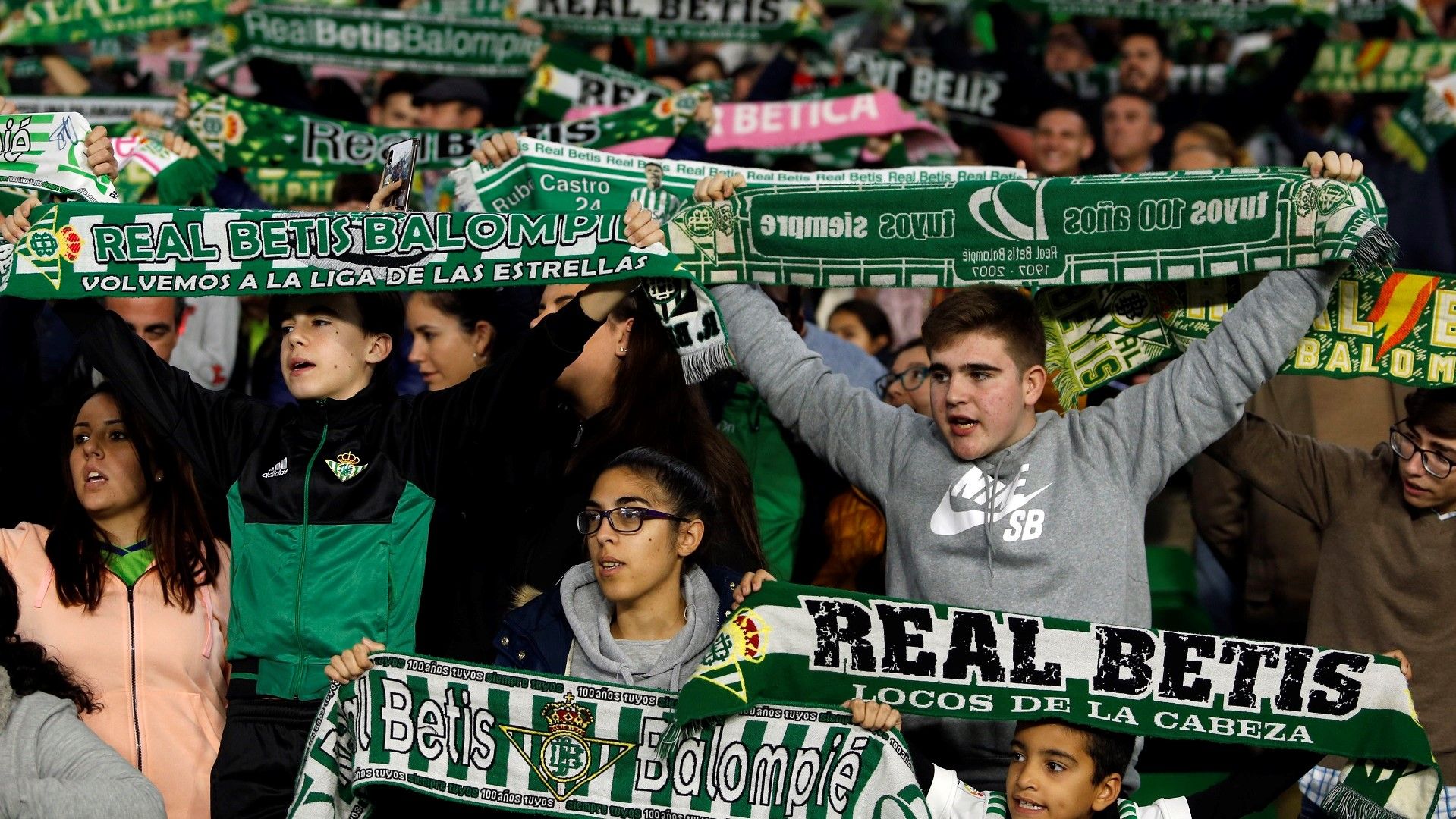 Benito Villamarin - Real Betis Fans