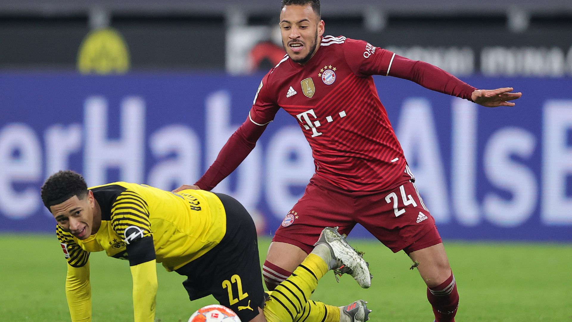 CORENTIN TOLISSO BAYERN MÜNCHEN BUNDESLIGA 04122021