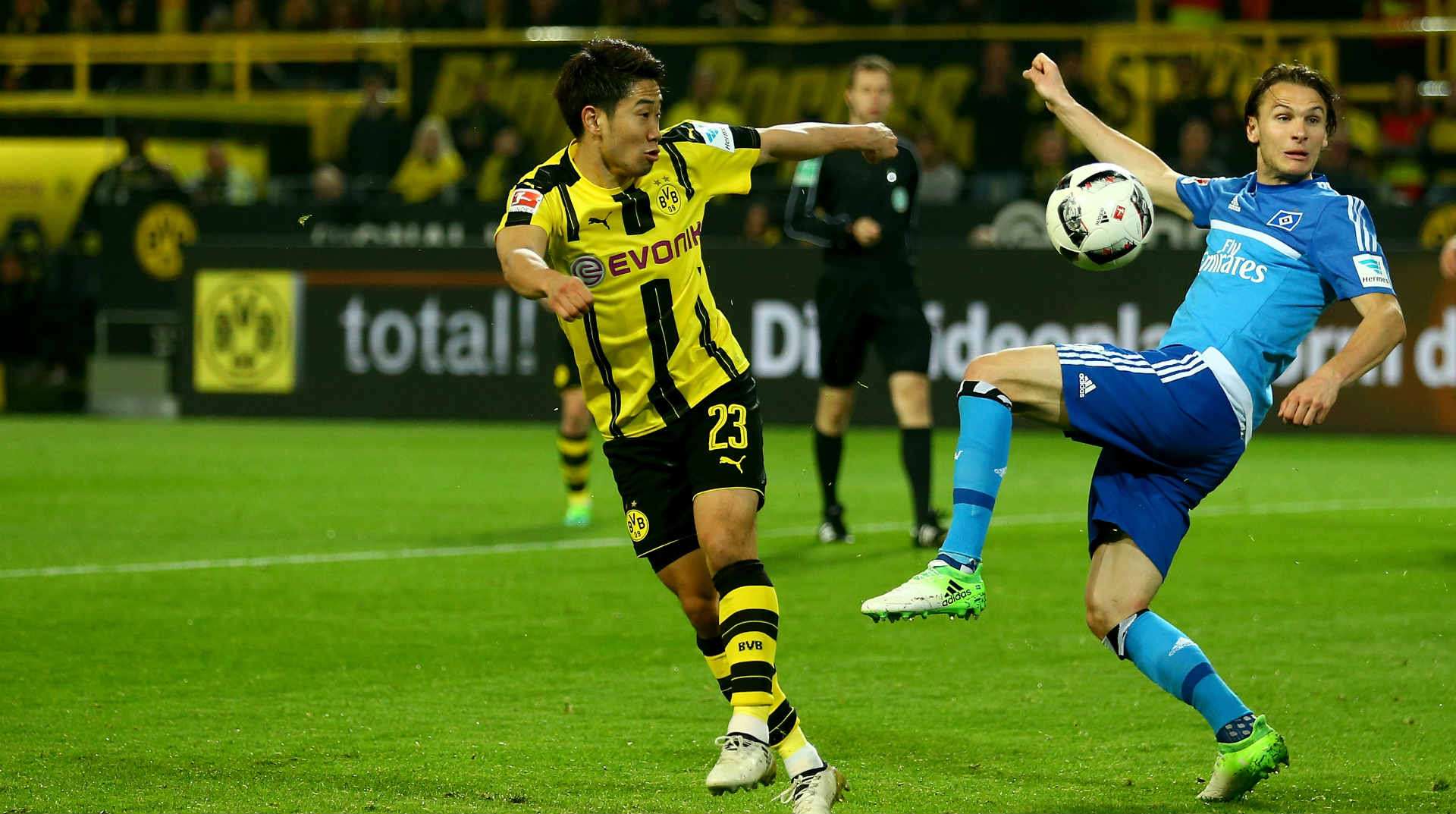 2017-04-05-dortmund-shinji-kagawa