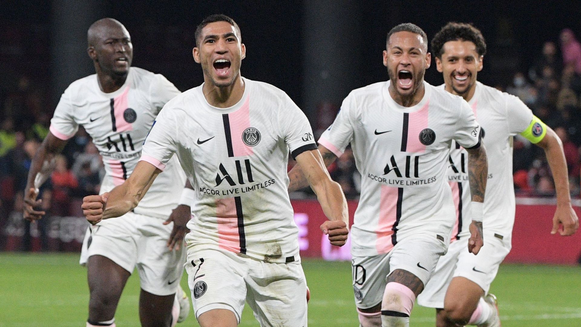 Achraf Hakimi PSG Goal50 SLIDELIST