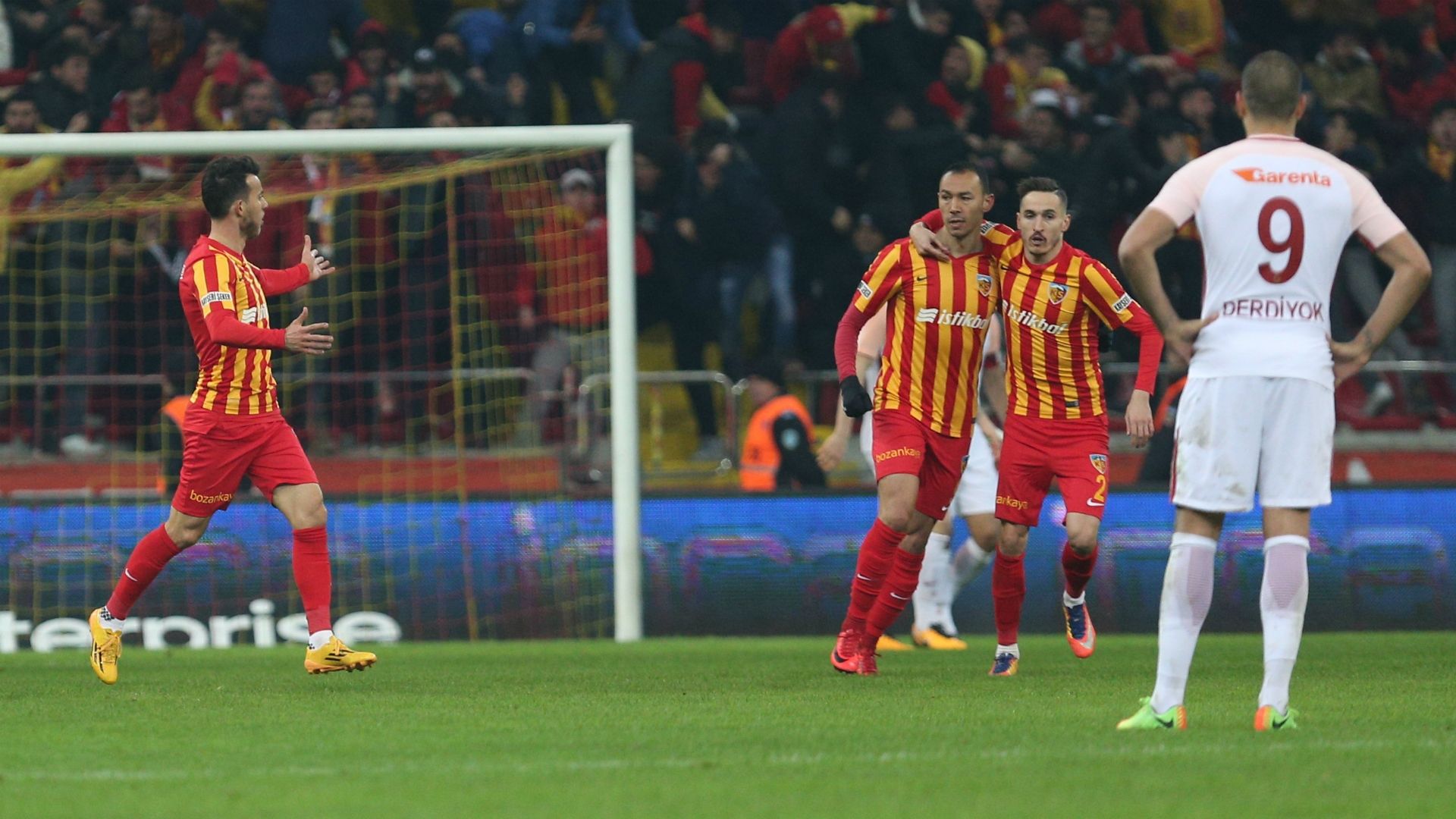 Umut Bulut celebration Kayserispor Galatasaray 01222018