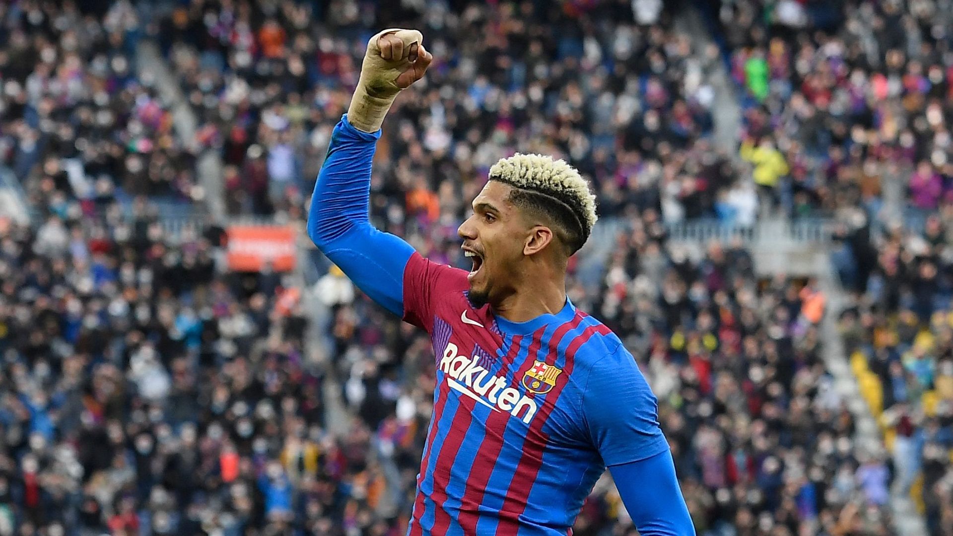 20220309_Ronald_Araujo