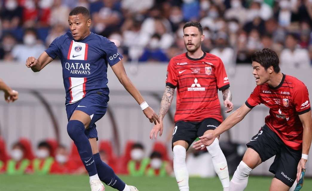 mbappe psg sakai