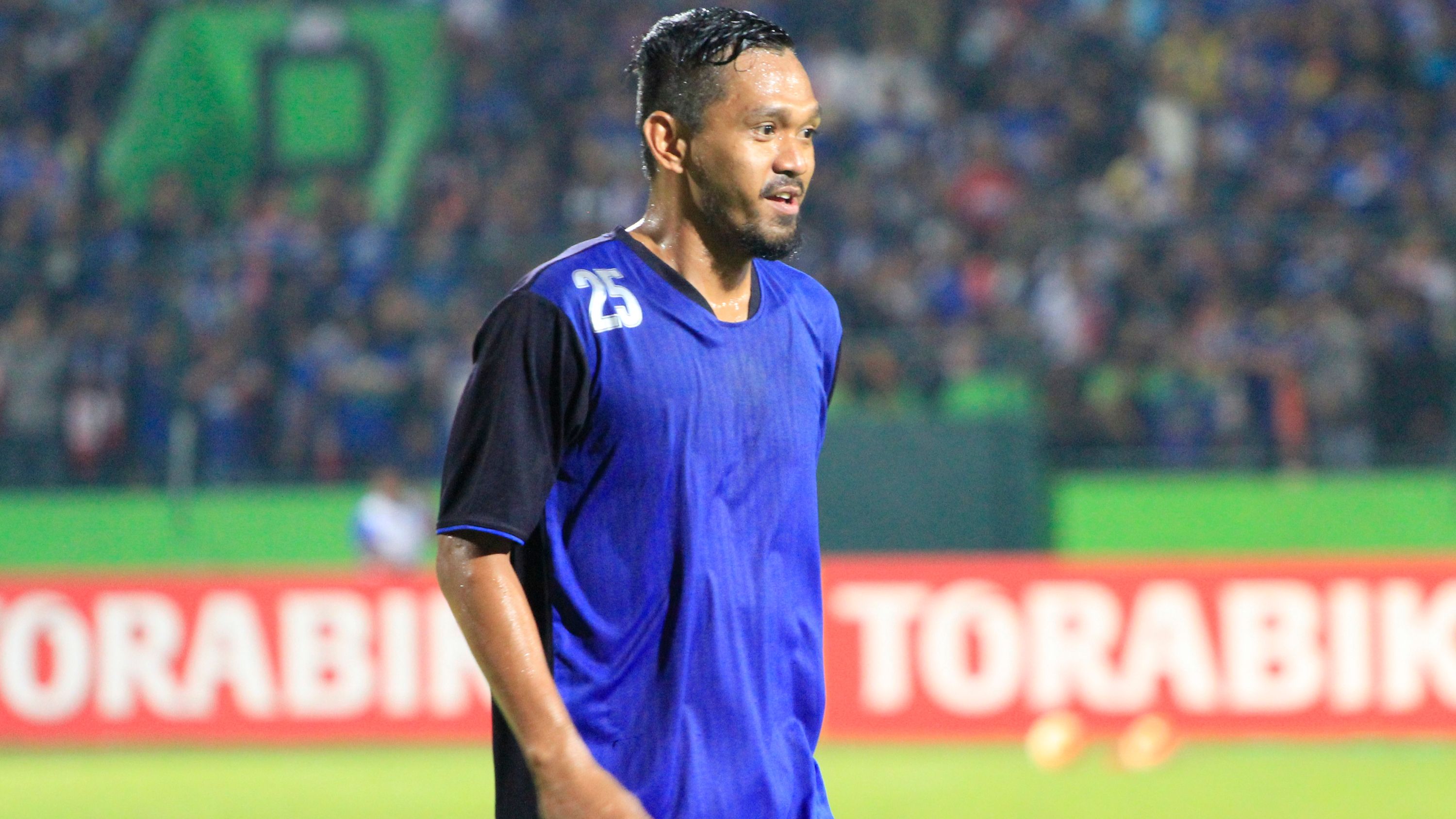 Febri Hamzah - Arema Cronus