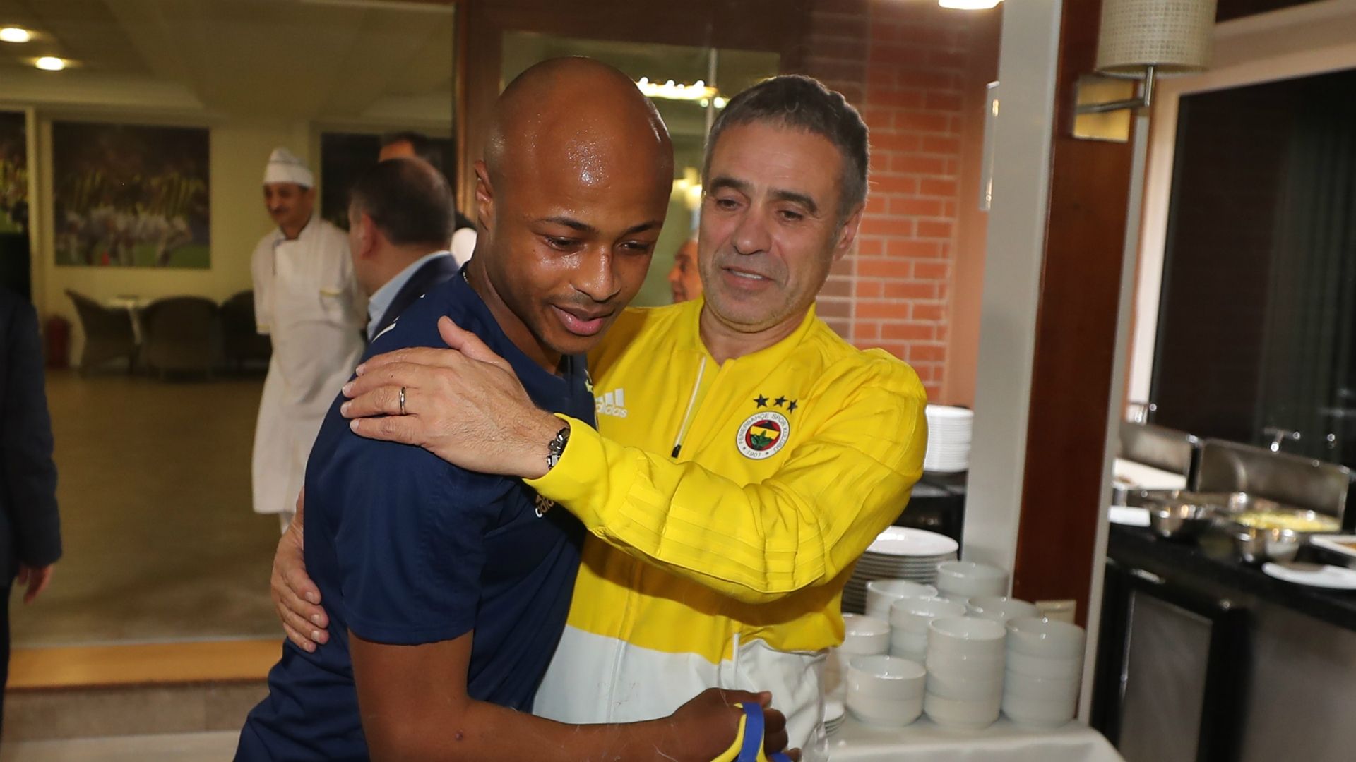 Fenerbahce Andre Ayew Ersun Yanal